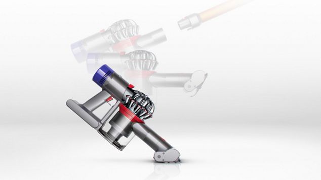 Using the Dyson V8 handheld vacuum cleaner 